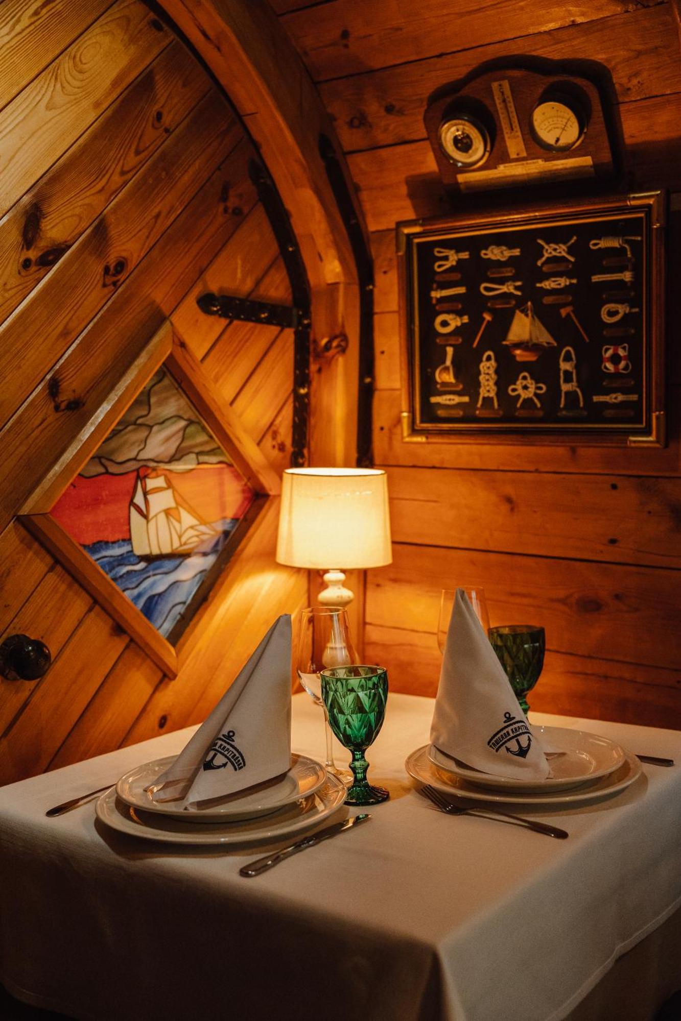 Apartamenty Kapitanskie - Plywajace Oława Buitenkant foto